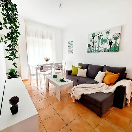 Royal Rent Av. Ejercito *