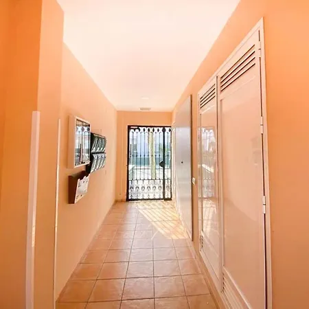 Royal Rent Av. Ejercito Appartement